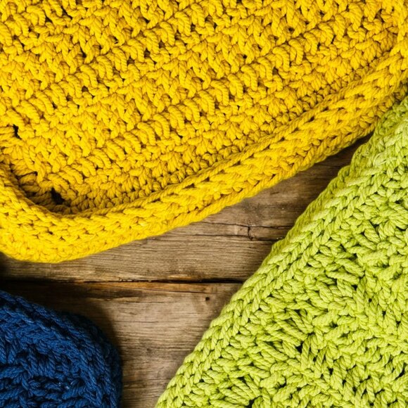 Cotton Handknitted Crochet Sling bag - Picture 3 of 6